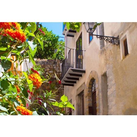Ferienwohnung Cortile Osterio XIV Cefalù Exterior foto